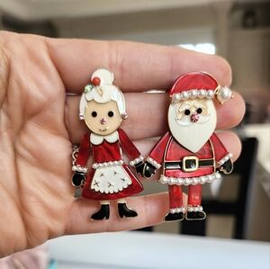 BaubleBar Christmas Earrings